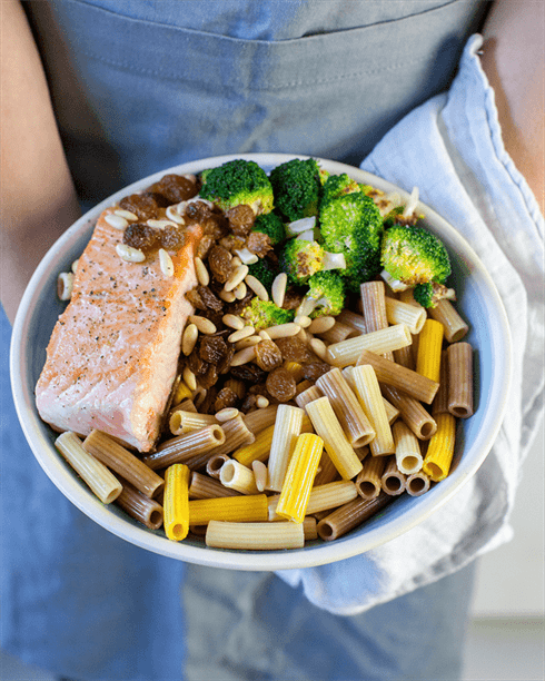 plumas multivegetales con brocoli y salmon1 1