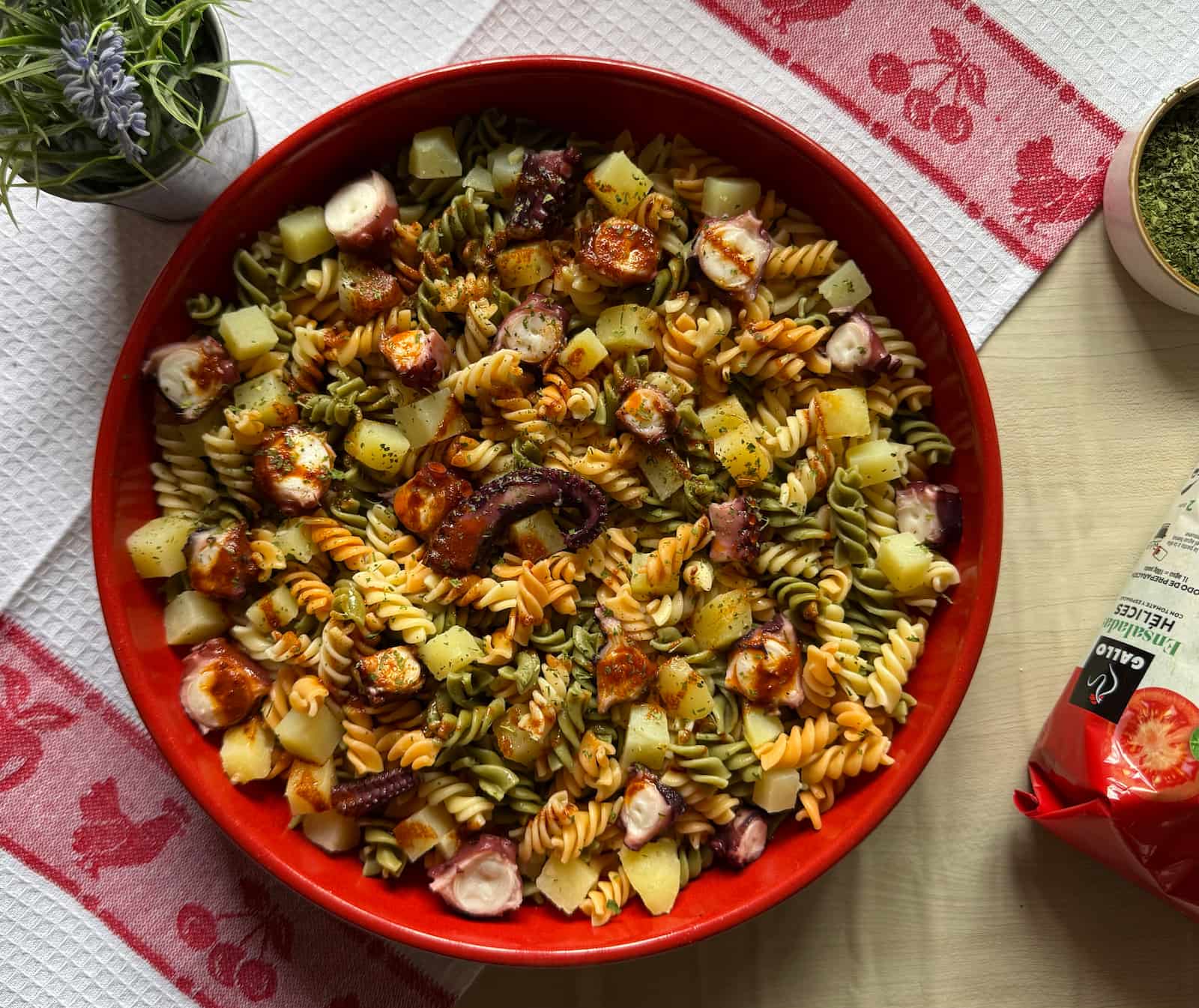 Ensalada de pasta con Pulpo a la Gallega 02